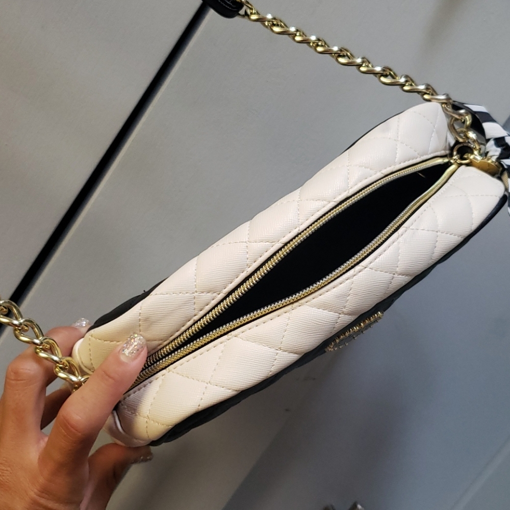 Betsey Johnson Crossbody Purse - Picture 13 of 16